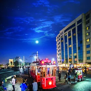 Taksim Square Szálloda