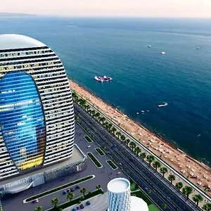 Alliance Palace باتومي